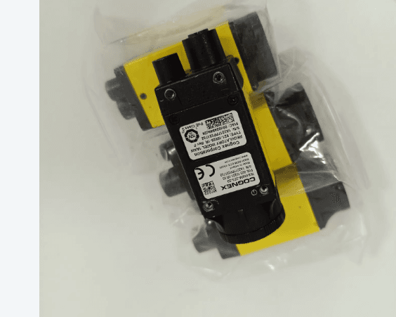 Surplus COGNEX IS8400M-373-50 /E In-Sight Camera Sensor Monochrome PatMax RedLin