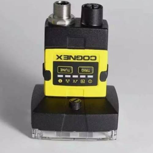 New COGNEX IS2000M-110-30-125 825-10238-1R 01