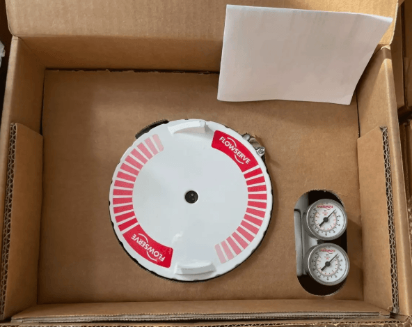 Brand new 3200MD-28-D6-E-04-40-0G-OF positioner