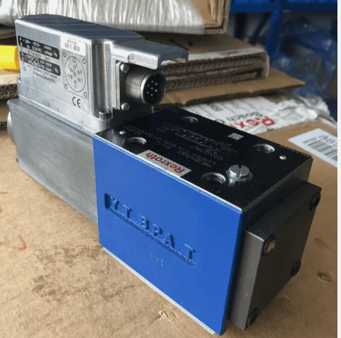 4WRPEH10C4B100L20/G24K0/A1M 0811404803 rexroth valve new via FedEx or DHL##K