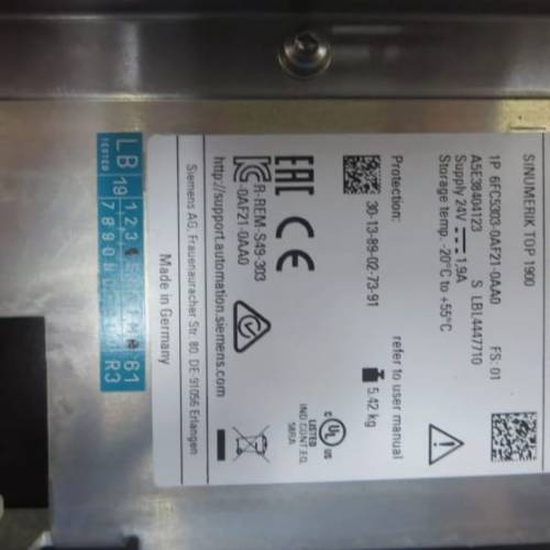 NEW SIEMENS SINUMERIK OPERATOR PANEL 6FC5303-0AF21-0AA0 NEW