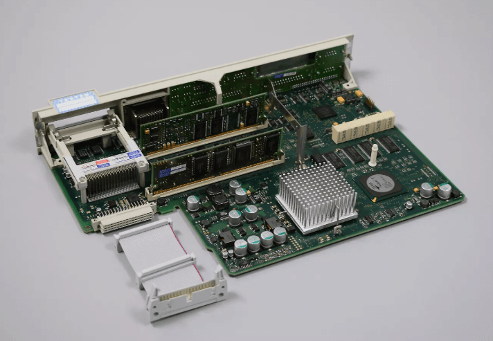 NEW IN SEALED BOX SIEMENS SINUMERIK 840DE NCU 561.4 6FC5356-0BB14-0AA0 NIB