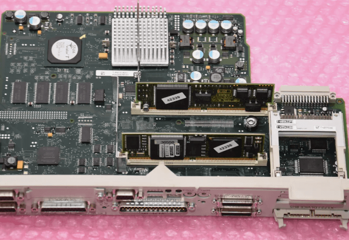 SIEMENS SINUMERIK 840D/DE NCU 571.4 6FC5357-0BB14-0AA0