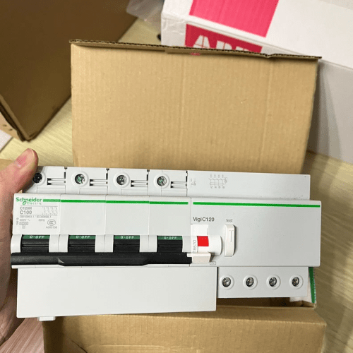 Schneider Electric/Schneider C120H