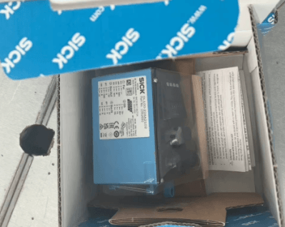 Long-Range-Distanzsensoren   DL100-22AA2110