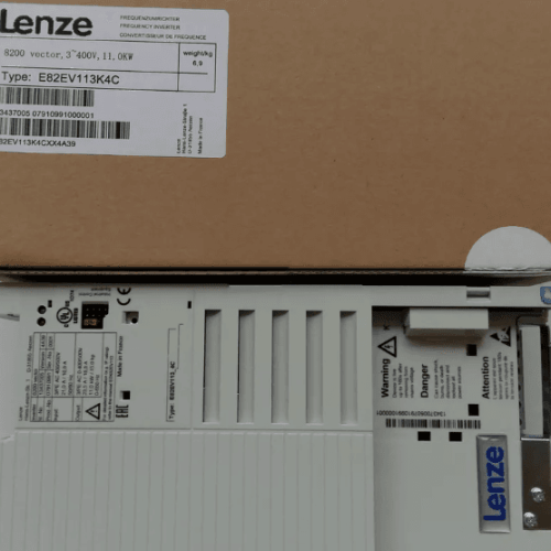 1piece NEW Lenze INVERTER E82EV113K4C E82EV113-4C