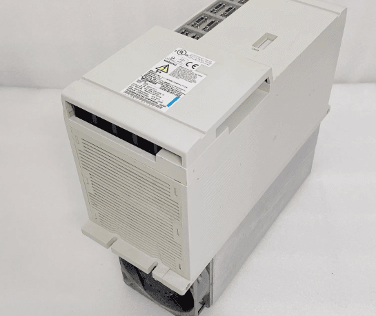 NEW COMPANY BOX MITSUBISHI SPINDLE DRIVE UNIT MDS-B-SPH-300 NEW