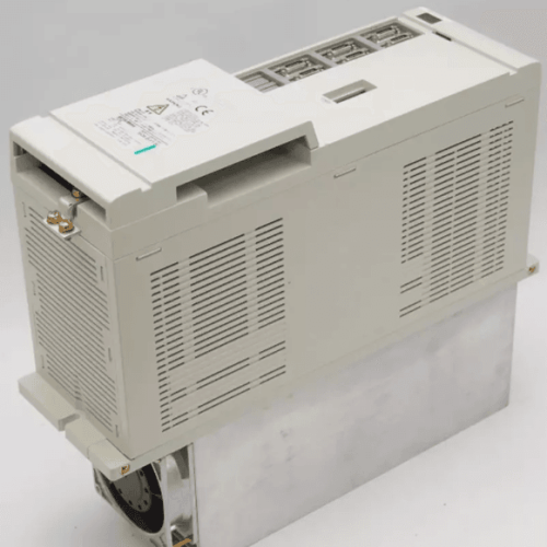NEW COMPANY BOX MITSUBISHI SERVO DRIVE UNIT MDS-B-V1-90 NEW