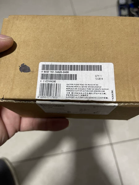 6ES7151-1AA05-0AB0 Unboxing brand new 6ES72