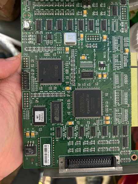 High tech 8-axis motion control card GTS-800-PG-G disassembly card real picture