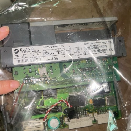 Rockwell AB CPU 1747-L532 8 units in C version B version