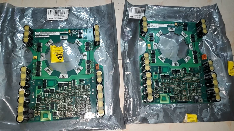 Second hand dismantling ABB 3BHB003230R0101 5SHX missing