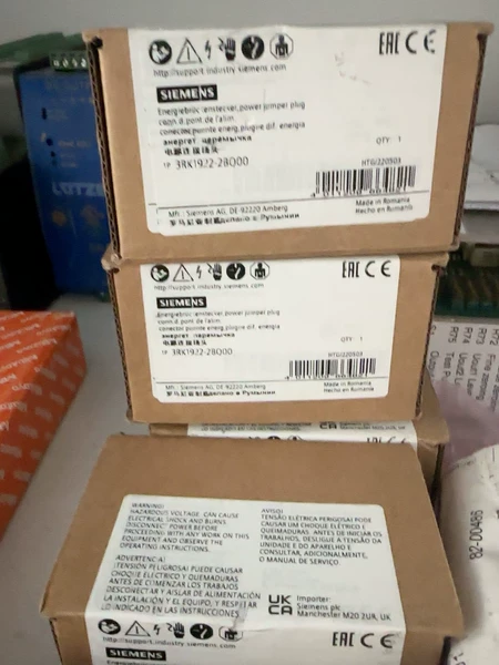 Siemens power connection plug 3RK1922-2BQ00 new packaging quantity