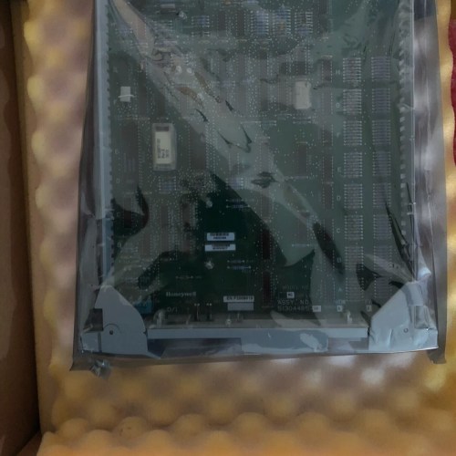 New Honeywell card 51304485-150  brand new and unopened