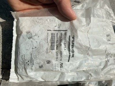 Turck plug BS4131-0/13.5 brand new original quantity 32 pieces