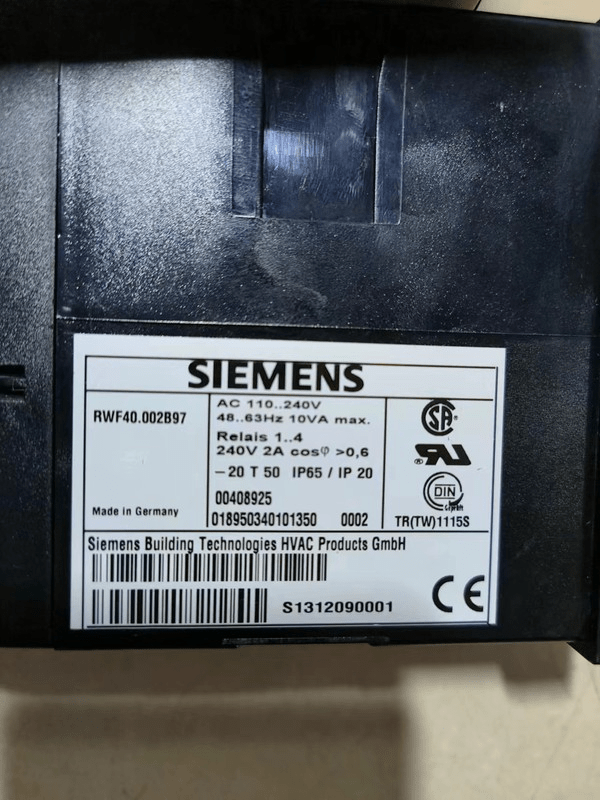 RWF40.002B97 - Image 4