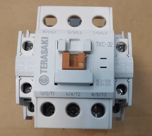 Terasaki contactorAC220V TKC32220