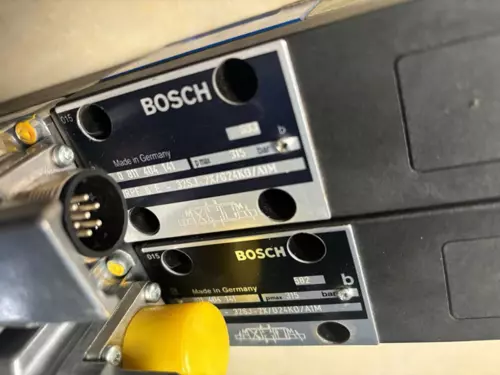 New Bosch Hydraulic proportional valve 4WRPE6E32SJ-21/G24K0/A1M 0811404141
