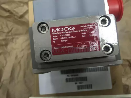 1PC New Moog Servo Valve G761-3005B