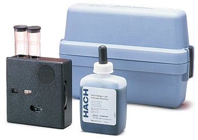 pH Test Kit, 5.6 - 8.4 pH, Model 17F