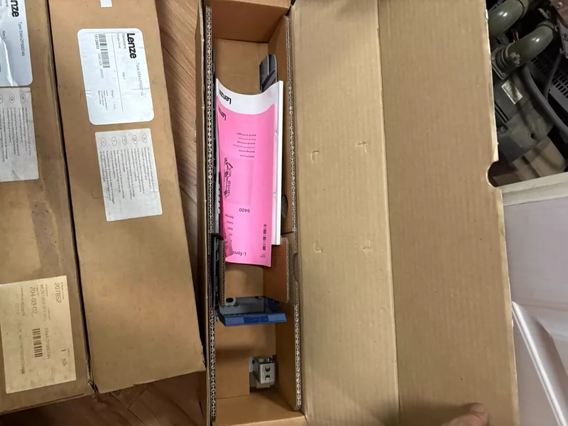 E94AZPS0074N - Image 3