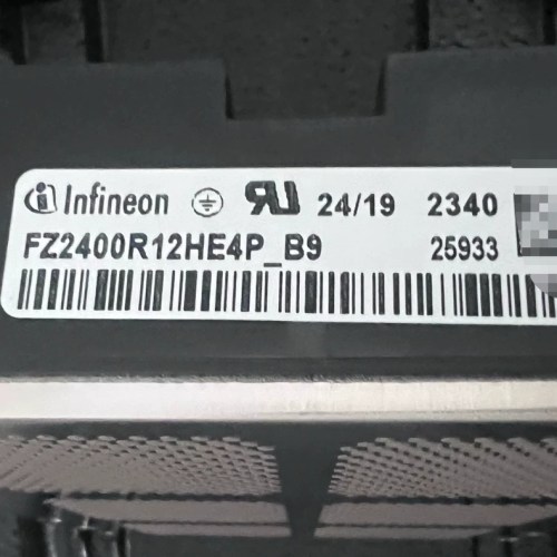 FZ2400R12HE4P-B9