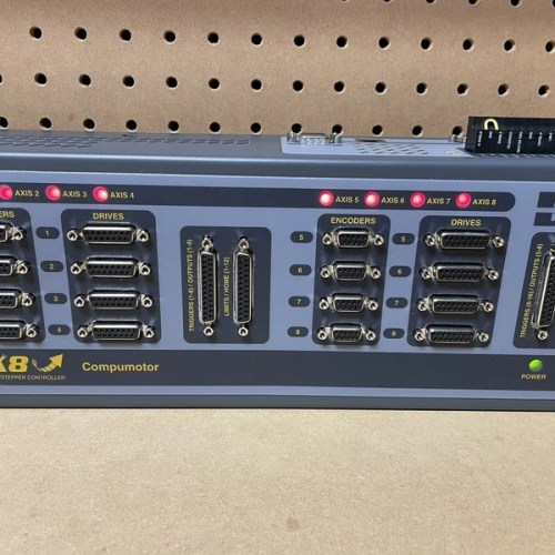 8-AXIS