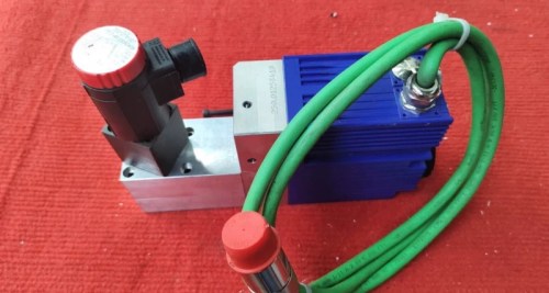 Voith 250.0126211 Servo Valve - Reliable Industrial Hydraulic Component