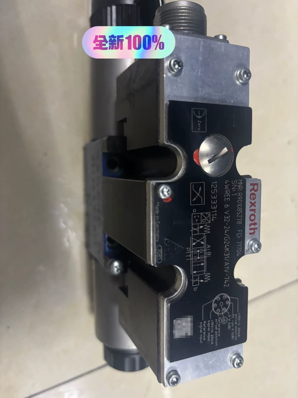 Rexroth Hydraulic Valve 4WREE6V32-24/G24K31/A1V-742 High Performance