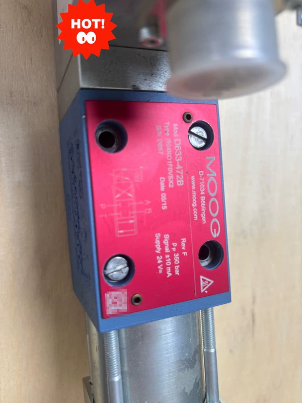 MOOG Proportional Valve D633-472B - Precision Hydraulic Control
