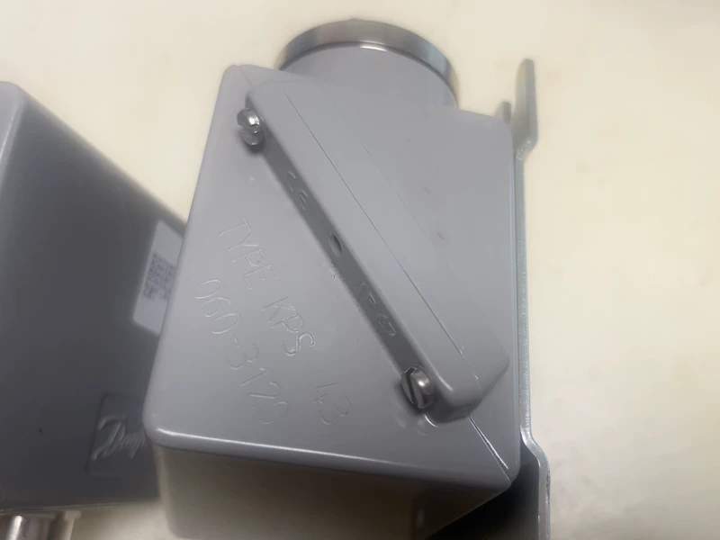 Danfoss 060-3105 Pressure Switch High Accuracy Control