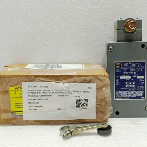 Square D 9007CR61A2 Switch: Industrial Position Sensing