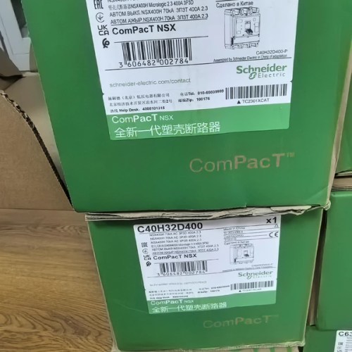 Schneider Electric Molded Case Circuit Breaker C40H32D400