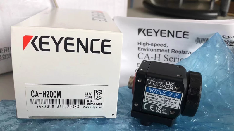 KEYENCE CA-H200M Industrial Camera for Precision Imaging