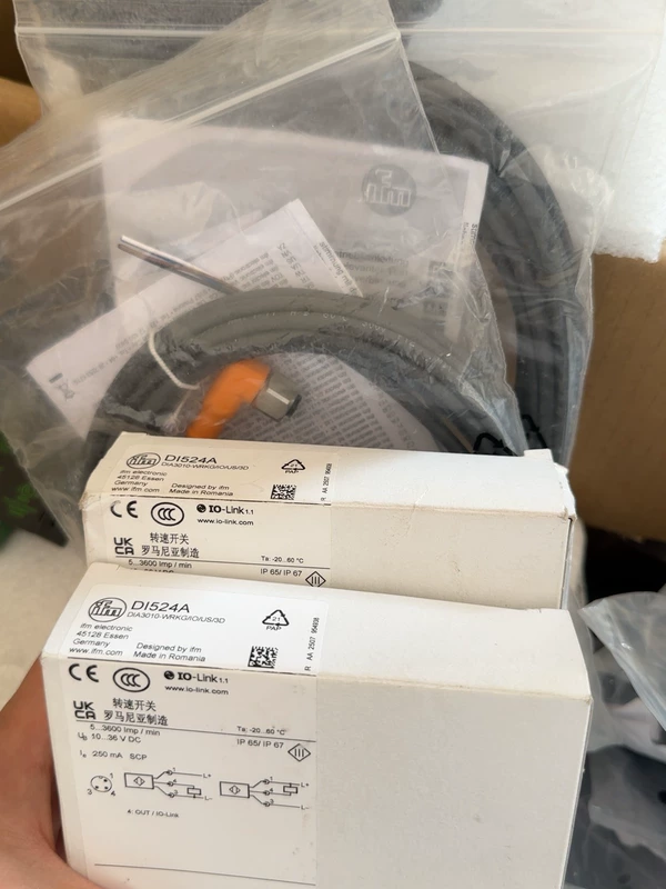 IFM Speed Switch DI524A - Reliable Industrial Speed Sensor