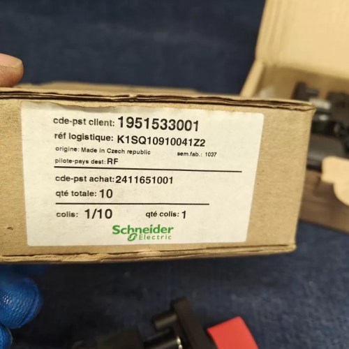 Schneider Switch K1SQ10910041Z2 Reliable Industrial Control Switch