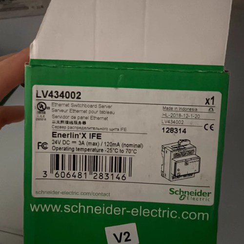 Schneider Ethernet Gateway LV434002 - Network Connectivity