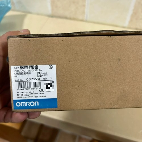 Omron NB7W-TW00B Programmable Terminal Touchscreen Panel