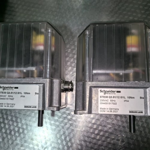 Schneider Servo Motor Model STE30 Q3.51/12 High Performance