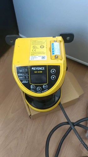 KEYENCE SZ-P5NM for Reliable Industrial Sensing